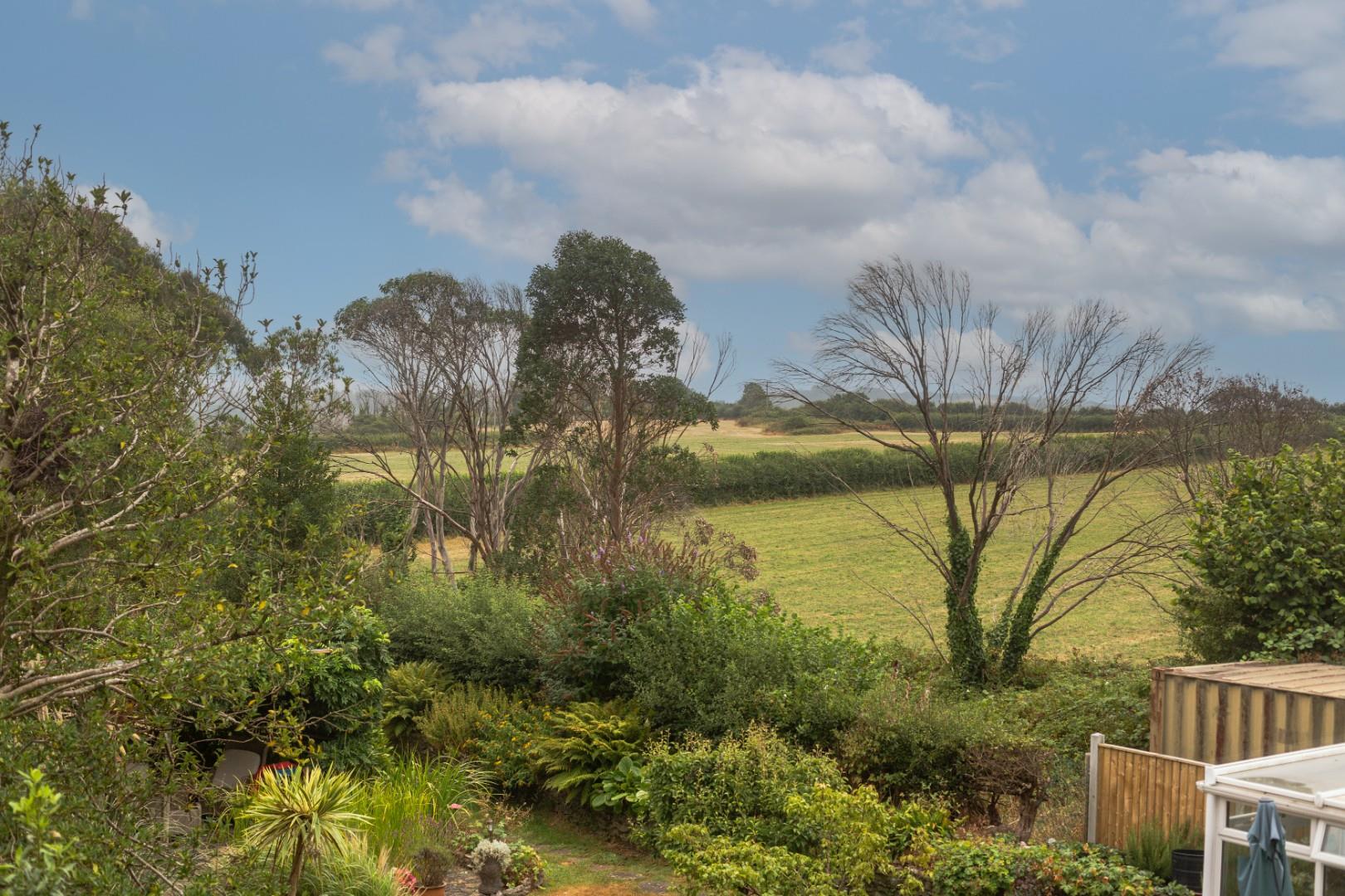 Pennard Road, Kittle, Pennard, Swansea, SA3 3JY